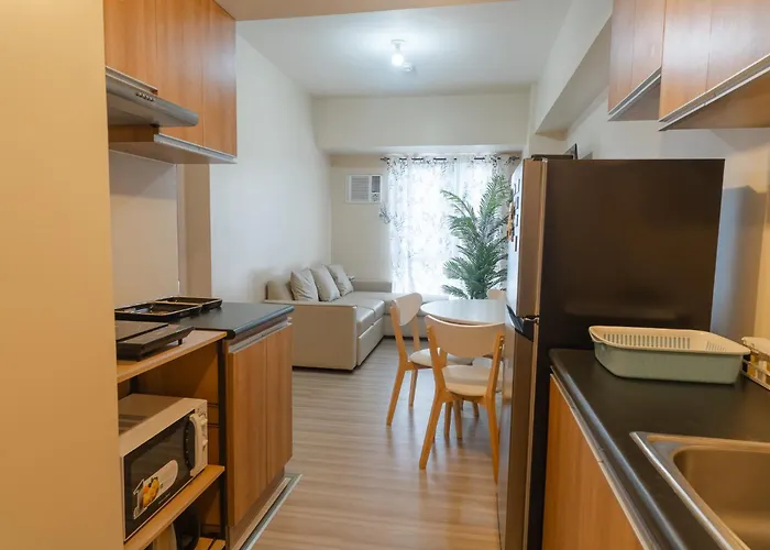 New 2br Unit In Fits 6 Guests Cebu
