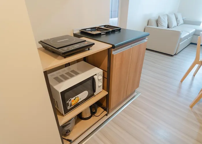 New 2br Unit In Fits 6 Guests